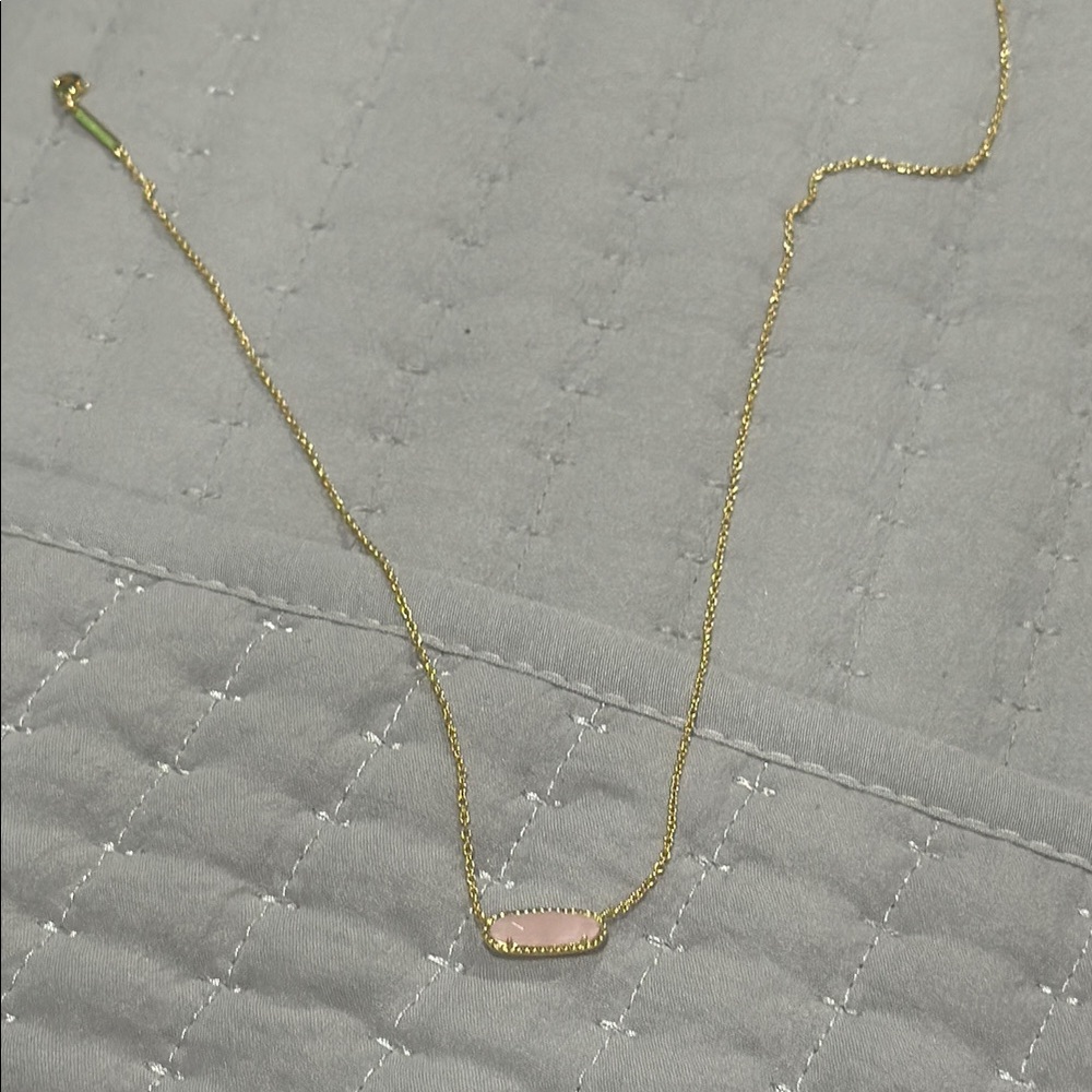 Kendra Scott pink stone necklace